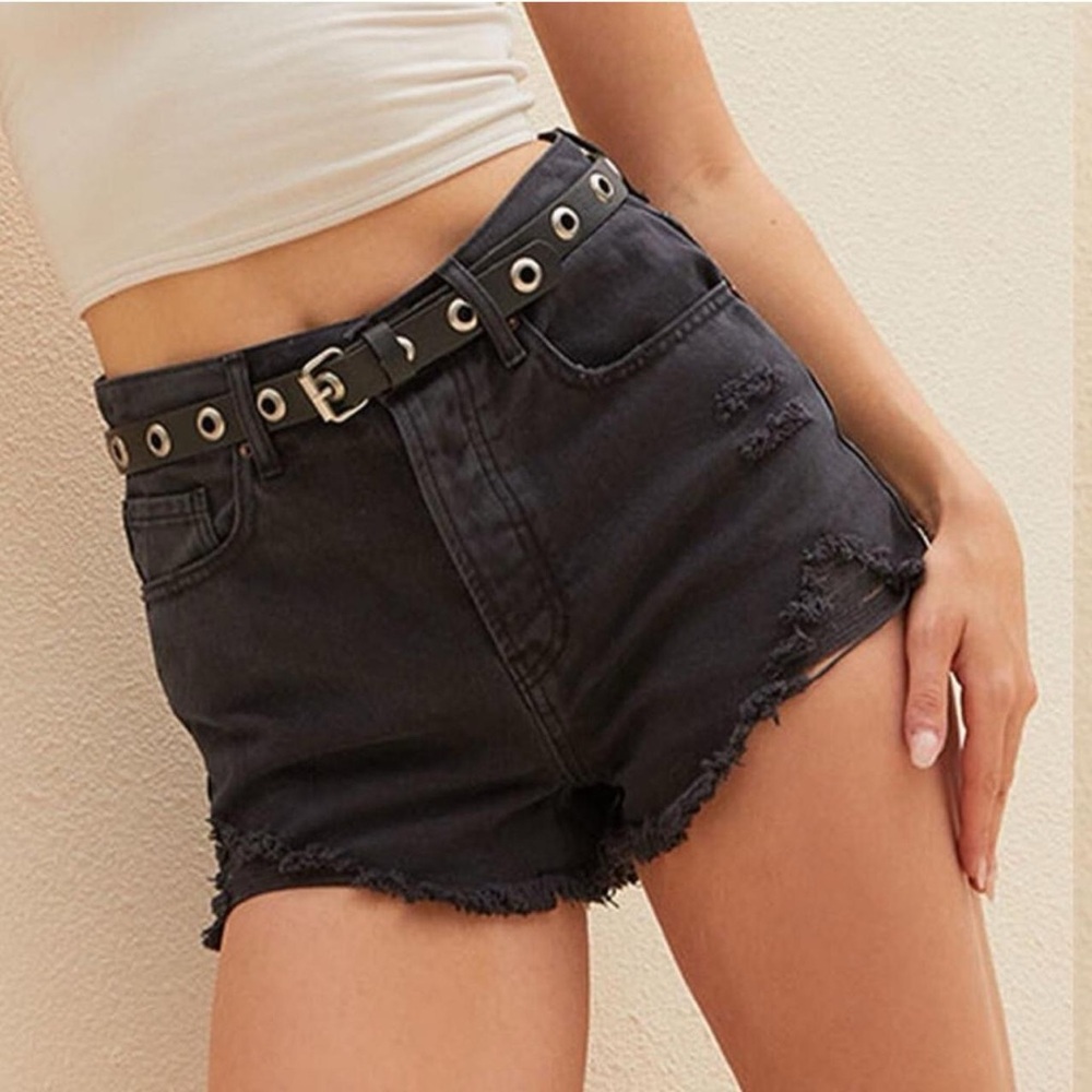 PacSun Black Ripped Vintage High Waisted Denim Shorts - Size 28